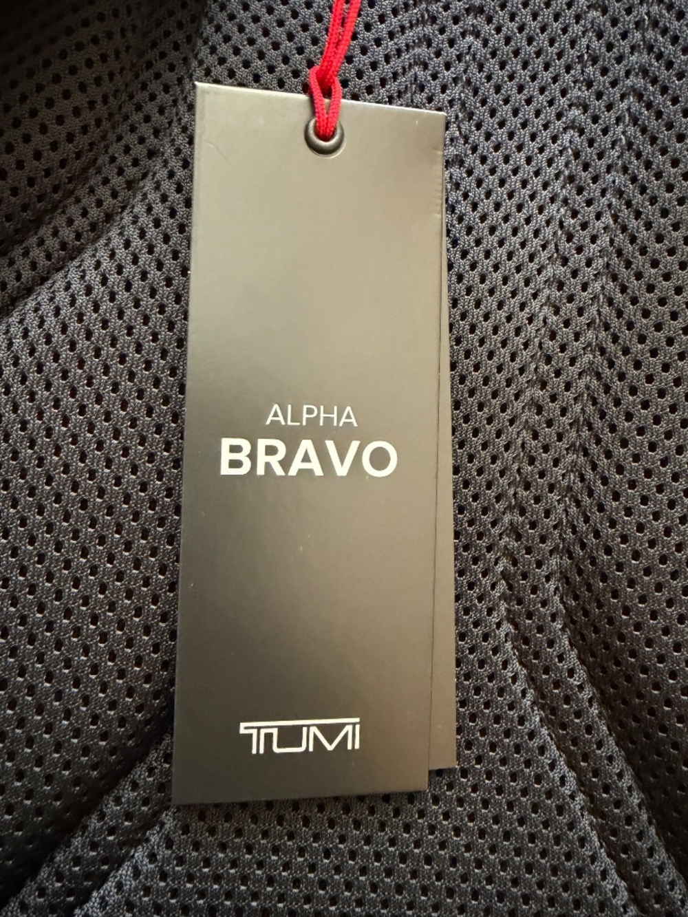 $650 NWT Tumi Alpha Bravo Search Backpack Rucksak in Black/Oxblood/Wine - Picture 5 of 8
